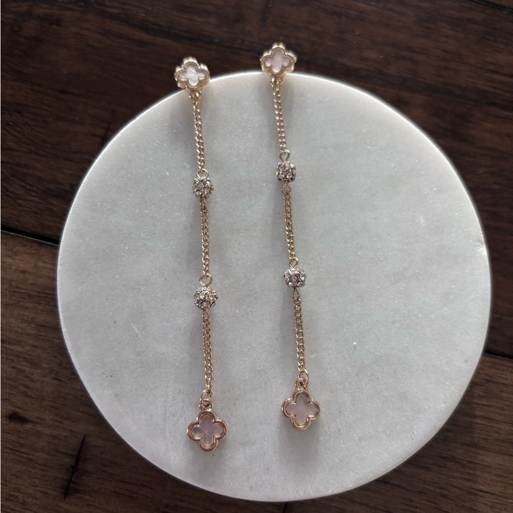 Elegant Gold and Pink Clover Dangle Earrings